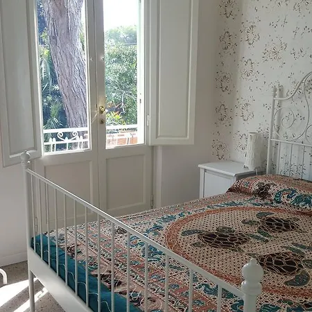 Le Mura بيت للعطل مارينا دي بييتراسانْت